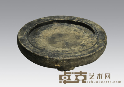 圆形绿端三足砚 直径:17.5cm高:3cm