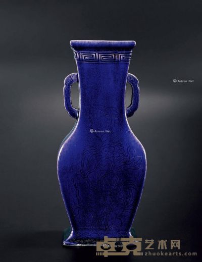 清乾隆 霁红釉梅瓶 直径9cm；高29cm