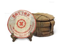 二十世纪九十年代勐海茶厂红中红7542七子饼（生茶）