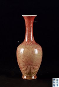 清 豇豆红釉菊瓣瓶