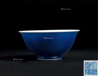 清乾隆 蓝釉碗