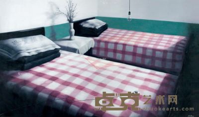 张晓刚 绿墙：两张单人床 300×500cm