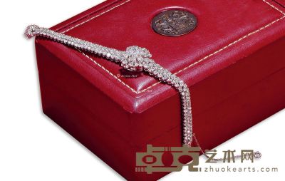 欧米茄（OMEGA）18K铂金镶满钻皇室特别限定女士手表 钻石重约18克拉；腕表长约17cm
