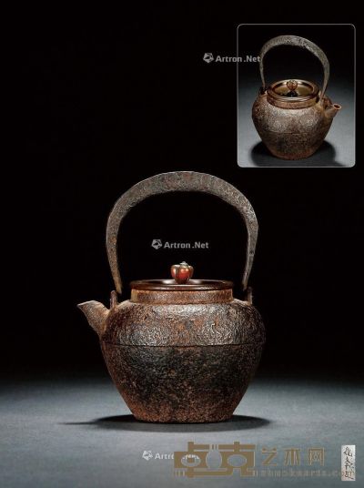 明治时期 龙文堂造土器式铁壶 17×12.3cm