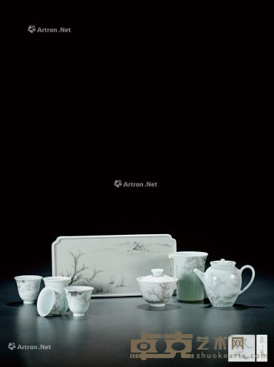 当代 载之绘茶具 （一组八件） 10×12.5cm（壶）；13.5×28cm（茶盘）；7.8×8.7cm（