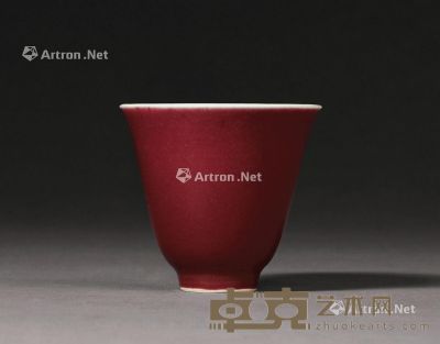 清雍正 霁红釉铃铛杯 直径7.8cm