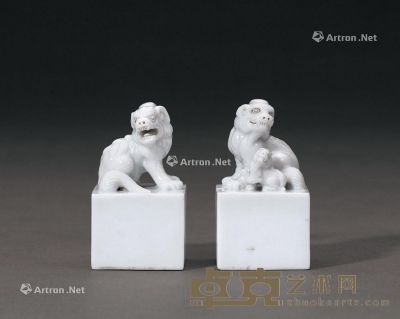 清早期 德化窑白瓷狮钮方章 （一对） 长3.4×宽3.4×高6cm×2
