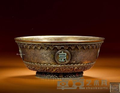 清嘉庆 银鎏金八宝纹供碗 直径16.8cm