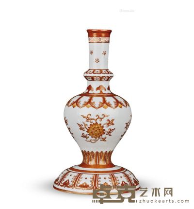 清乾隆 矾红藏草瓶 高22cm