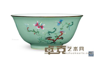 清乾隆 豆青釉粉彩灵芝花卉纹大碗 直径17.5cm