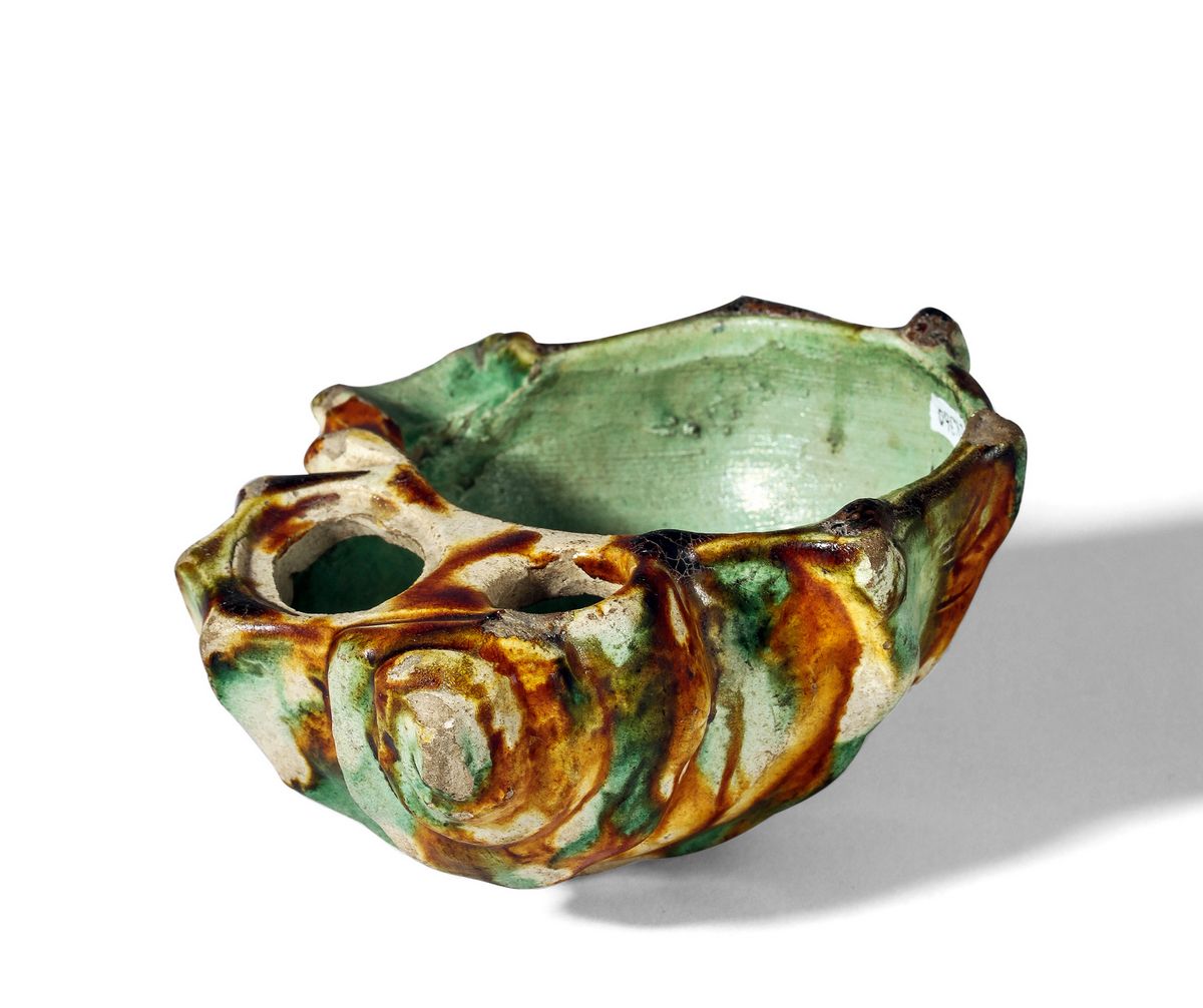 元 三彩海螺形洗 长10.4cm
