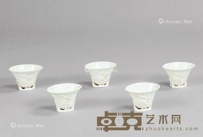 清代 德化窑白瓷梅花纹杯 （五件一组） 长8.4cm；高5.6cm