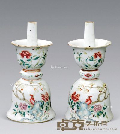 清代 粉彩洞石花卉纹烛台 (一对) 高19.3cm