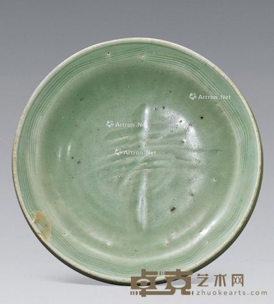 明代 龙泉青釉寿字纹盘 高4.6cm;径24.3cm