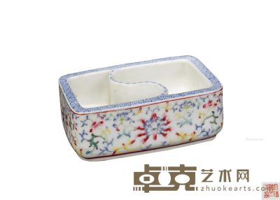 清代 清道光粉彩花卉调色缸 11.8×8×4cm