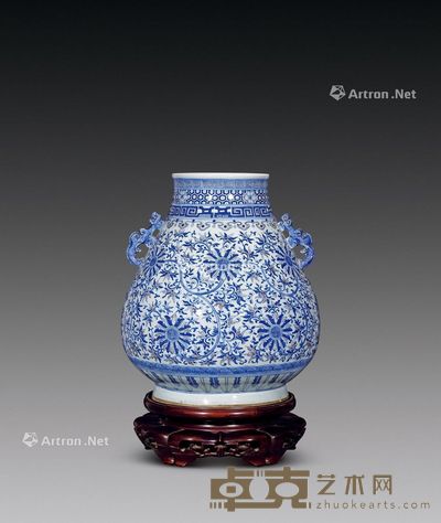 清 青花釉里红缠枝花卉纹鹿头尊 高45cm