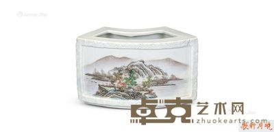 民国 粉彩山水诗文扇形笔筒 长17cm