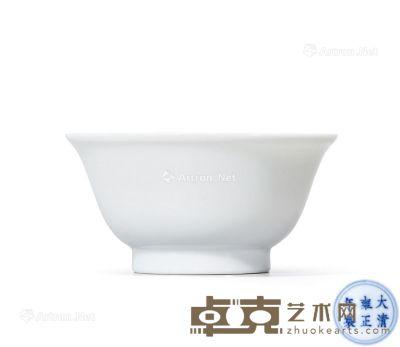 清雍正 白釉撇口碗 直径10.2cm