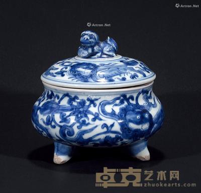 明 青花三足香炉 高11cm；宽10cm