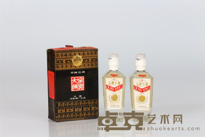 1992年 全兴大曲 浓香型1盒（2瓶）   酒精度：52° 容量：250ml×2