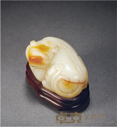 清·白玉瑞兽摆件 带座高：7.5cm 高：5.3cm 长：9.4cm