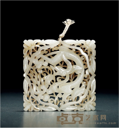 清·白玉镂空雕秋水图带板 长：10.3cm 宽：10cm