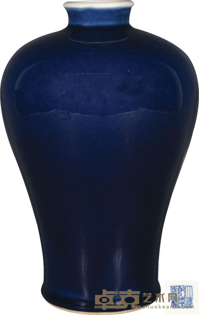 清·乾隆霁蓝釉梅瓶 H:21.5cm