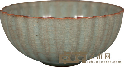 清·仿官釉花口碗 D:13.2cm