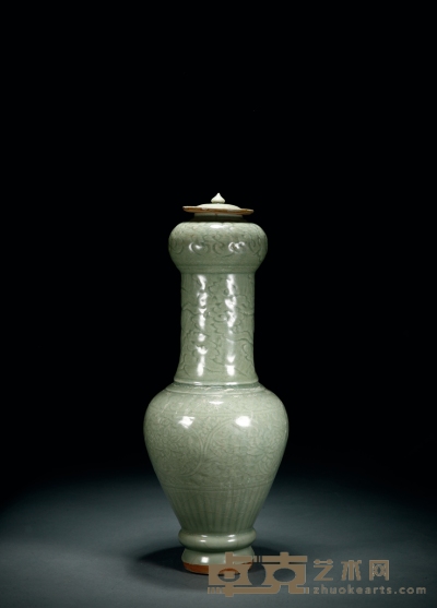 明·龙泉窑蒜头瓶 高：48.5cm