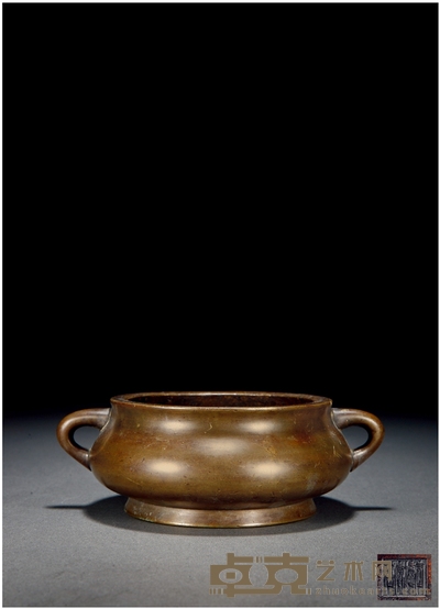清·宣德年制款铜蚰耳炉 高：6.6cm 通径：18.7cm 重：1048g