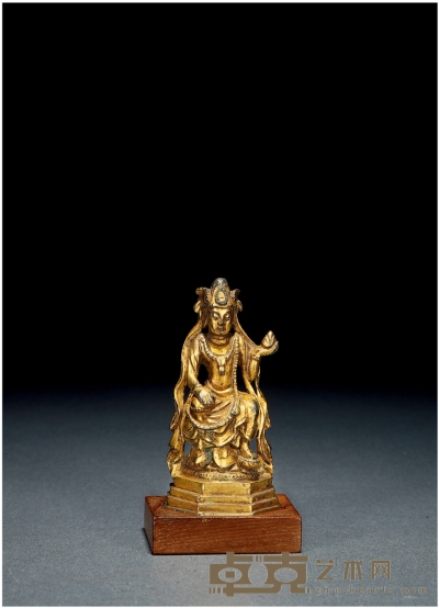 唐·铜鎏金持莲观音坐像 带座高：10cm 高：9.7cm
