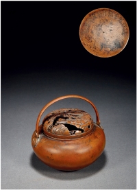 明·李凤江款铜镂雕泛江图手炉