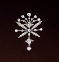 维多利亚时期（1837-1901）金镶钻石胸针