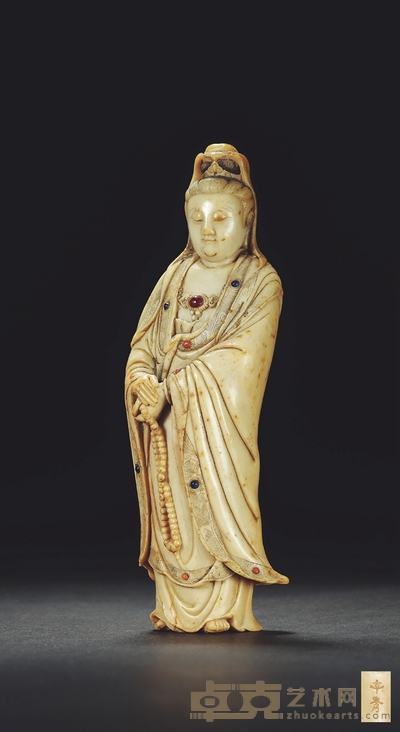 清 子秀款寿山石持珠观音摆件 高13.4cm