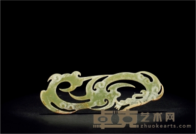 西汉·玉镂雕龙凤佩 长9.7cm；宽3.3cm