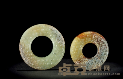 战汉·沁色玉雕谷纹璧 （一组两件） 外径6.0cm；内径3.0cm；外径5.0cm；内径2.0cm