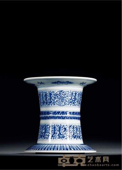 清雍正·青花无挡尊 高17.3cm