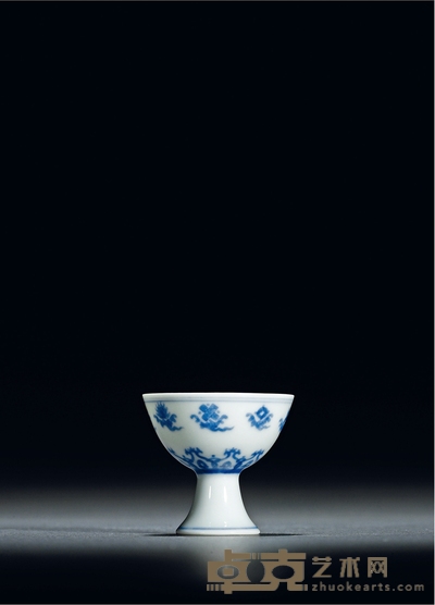 清雍正·青花八宝纹高足杯 高4.2cm;口径4.5cm