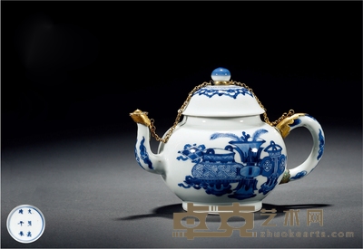 清康熙·青花博古图茶壶 高16cm