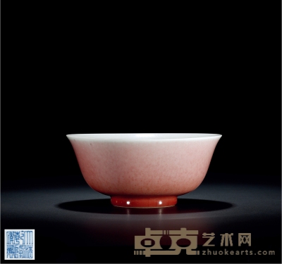 清乾隆·红釉大碗 高8.7cm；口径20.5cm