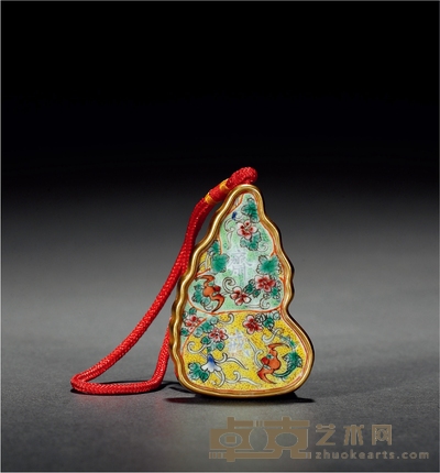 清·粉彩葫芦形斋戒牌 长8.0cm；宽5.5cm