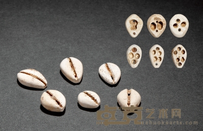 夏·鸡骨白玉贝币（一、二、三、四、五、六孔式）一组六枚 通长17-25mm