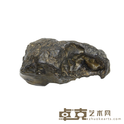 陨石 重约：374.8g