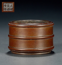 清·大明宣德年制款铜弦纹筒式炉