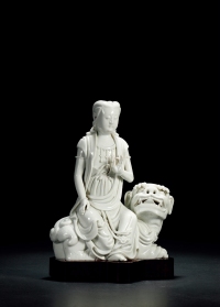 清·德化窑文殊菩萨骑狮坐像