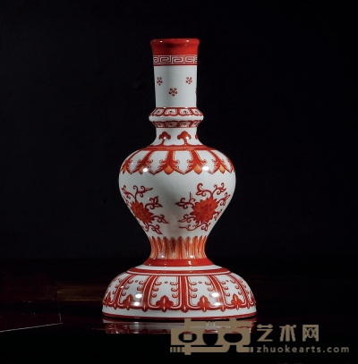 清乾隆·珊瑚红彩甘露瓶 高：22.2cm