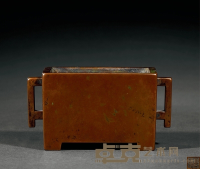清早·“玉堂清玩”款马槽炉 12.5×7.5×6.6cm重量：1527g