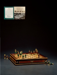 法贝热宝石镶嵌国际象棋