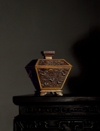 清·康熙年制款铜海水龙纹簋式炉