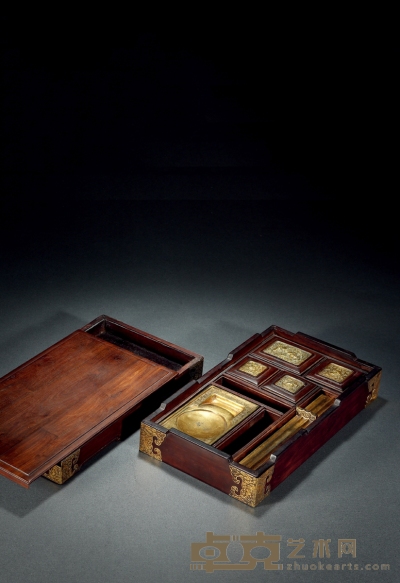清·红木嵌铜鎏金文具盒 高：9cm 长：31.3cm 宽：18cm